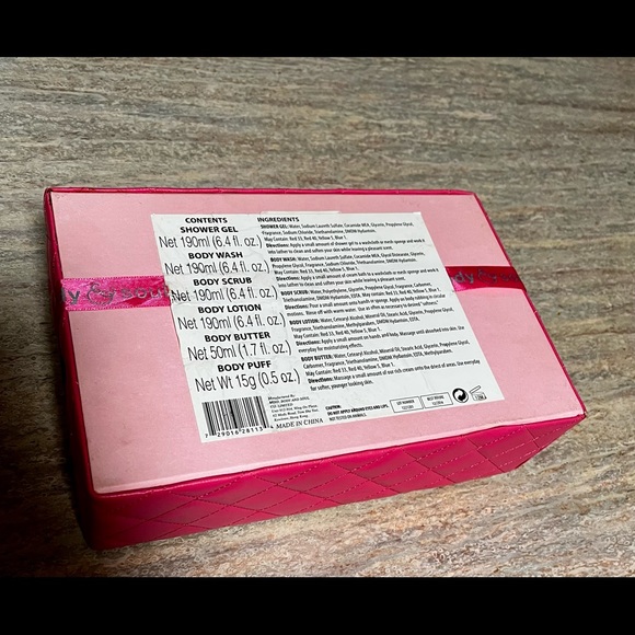 NIB Mind, body, and Soul Stargaze scented Bath and body set - Picture 2 of 16